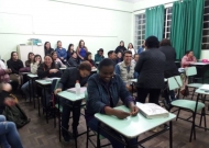 Alunos Pedagogia em Atividade com o EJA do Colégio Pelotense