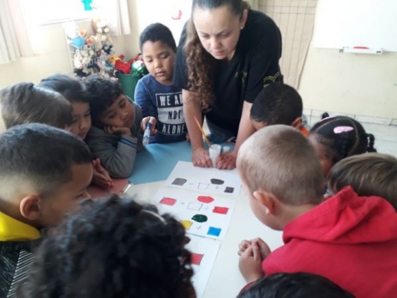 ALUNA DA PEDAGOGIA GANHA DESTAQUE NO ESTÁGIO